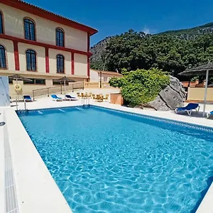 hotel-sierra-de-ubrique.es-andalucia.com/
