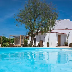  Aparthotel La Masia De Formentera